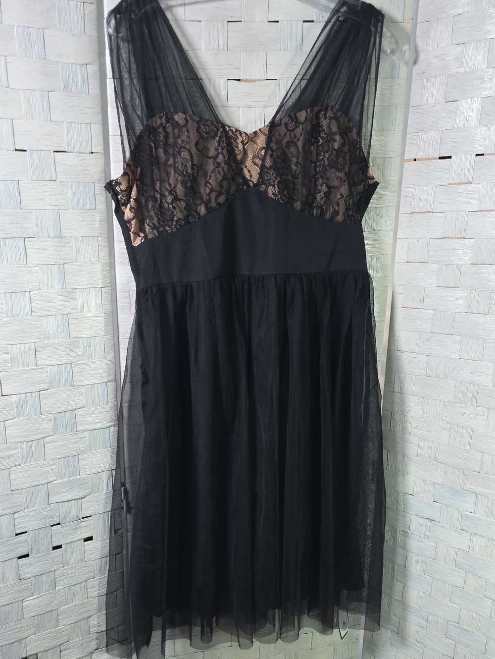 Retro Stage Dress - Picture 10 of 10